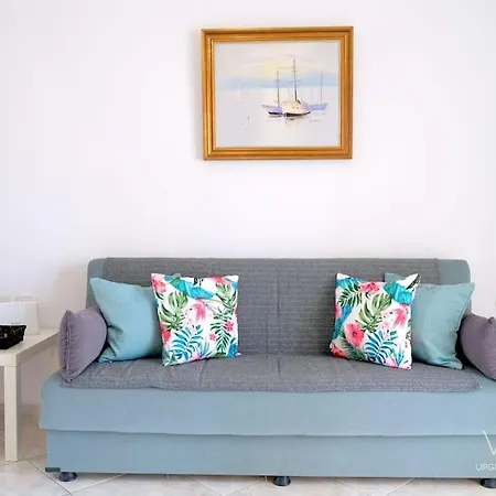 Olivia 1-bdrm In Kallithea *