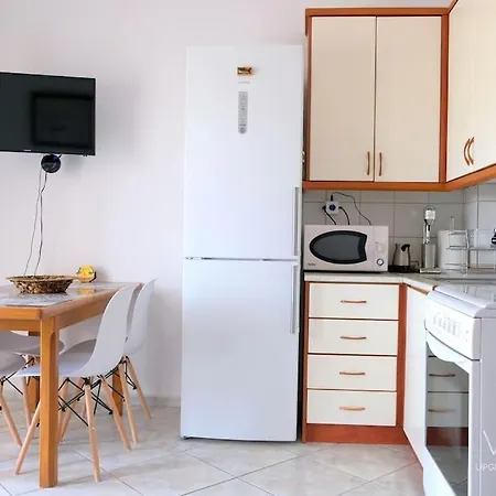 Apartment Olivia 1-bdrm In Kallithea